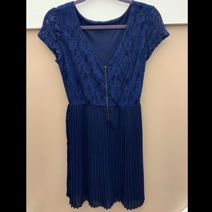 Alya blue pleated dress